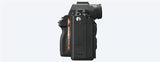 α9 với cảm biến CMOS xếp chồng full-frame 6
